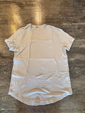Buck Mason Men's Short Sleeve Crew Tee in Light Gray